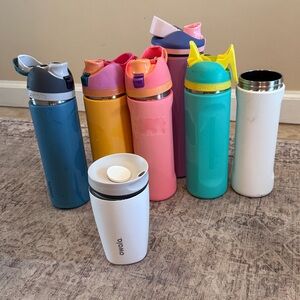 Owala Free sip/tumbler/coffee mug bundle of 7